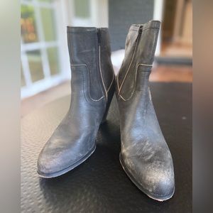 Really cool leather boots